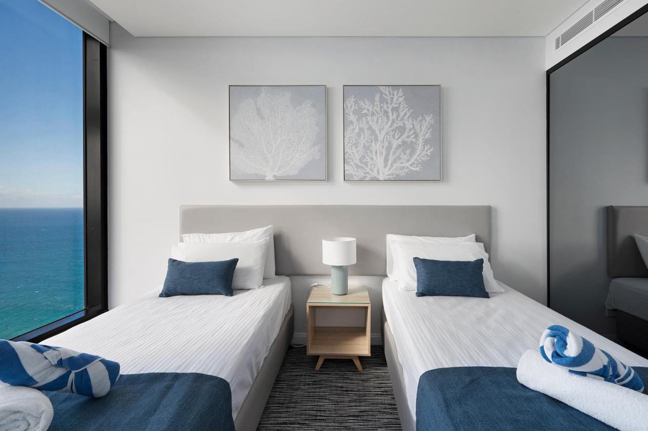 Sea View Beachfront Apartment In Surfers Gold Coast Exterior foto