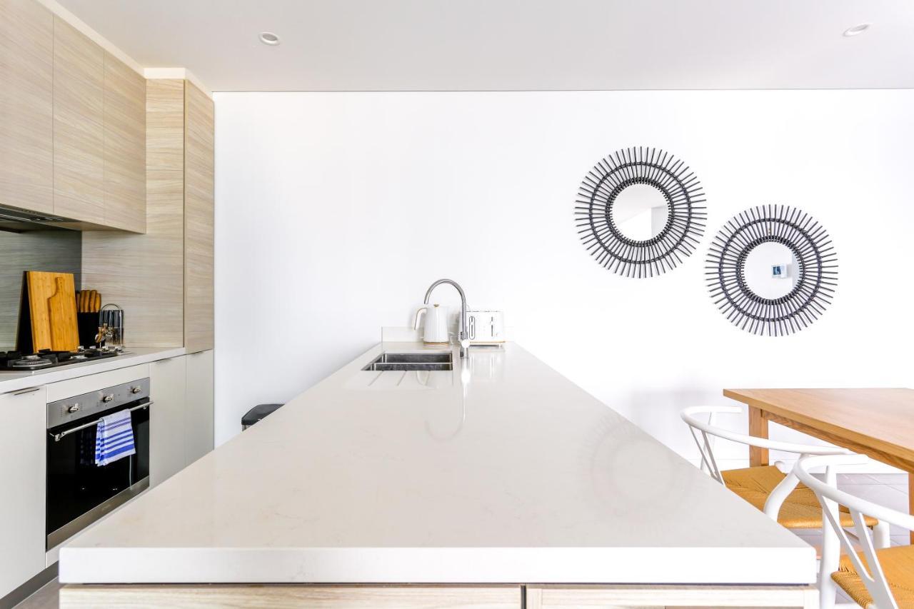 Sea View Beachfront Apartment In Surfers Gold Coast Exterior foto